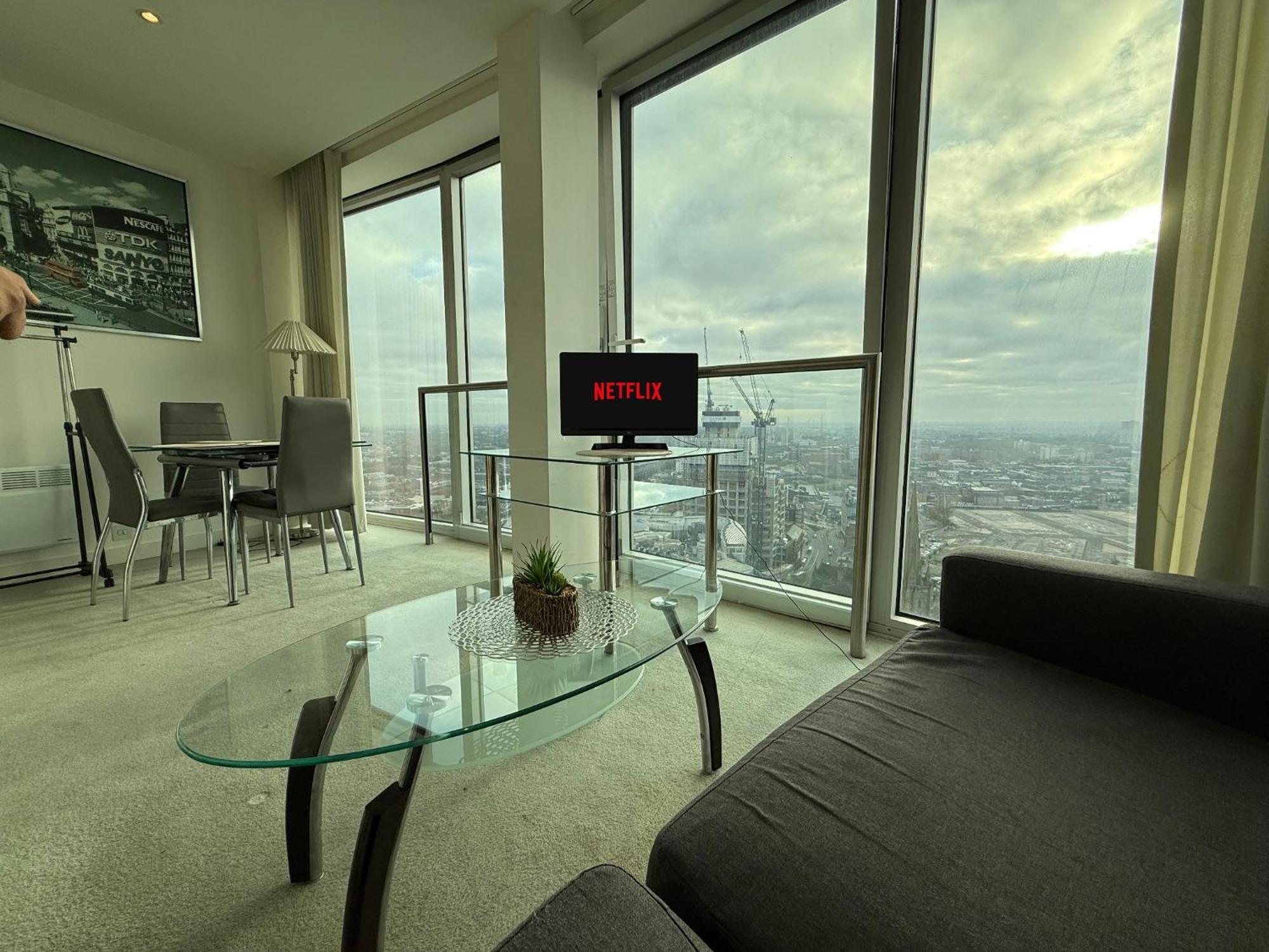Apartment Stunning!!! City-center!! Retreat With Modern Amenities Birmingham